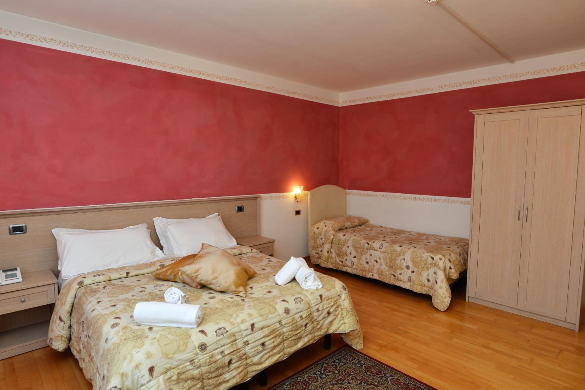 Hotel Marianna ร็อคคา ปิเอโตเร ภายนอก รูปภาพ